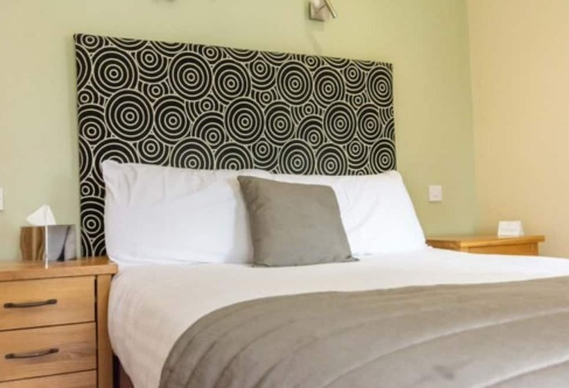 스탠다드 룸, Great Hallingbury Manor & Lodges