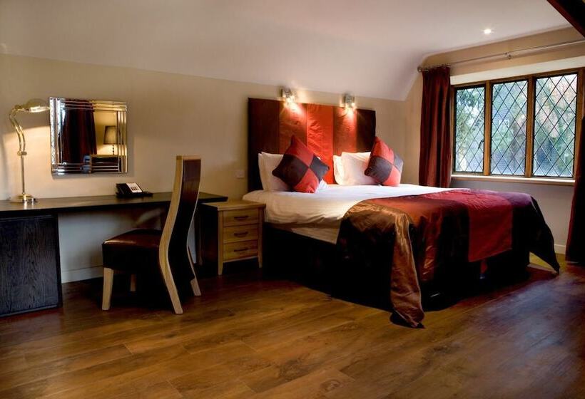 Номер Стандарт, Great Hallingbury Manor & Lodges
