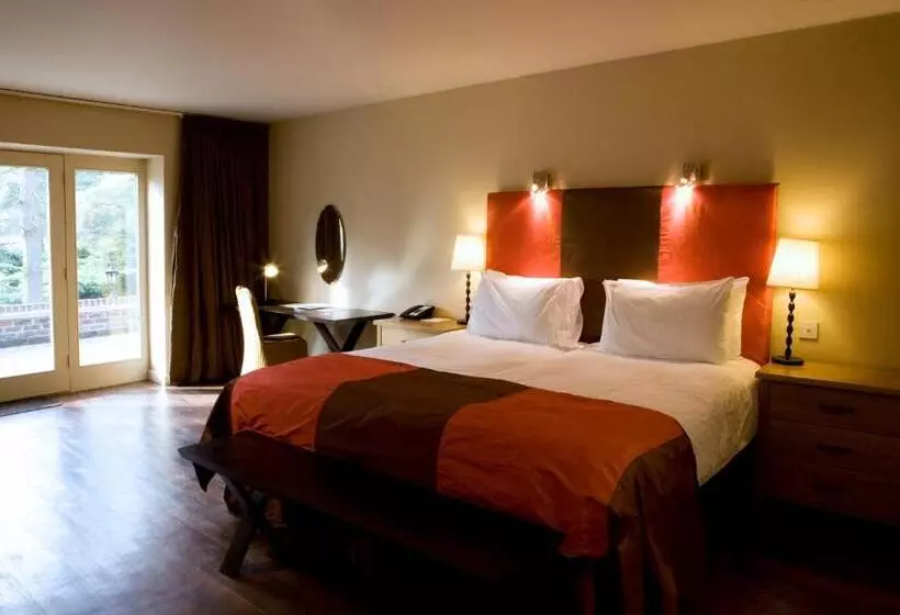 スーペリアールーム, Great Hallingbury Manor & Lodges