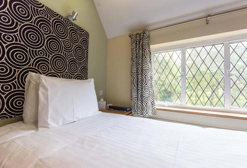 Индивидуальный Номер Классика, Great Hallingbury Manor & Lodges