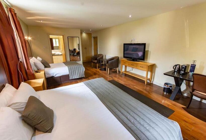 패밀리 룸, Great Hallingbury Manor & Lodges