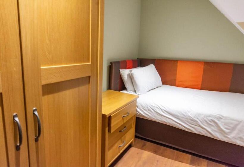 클래식 싱글 룸, Great Hallingbury Manor & Lodges