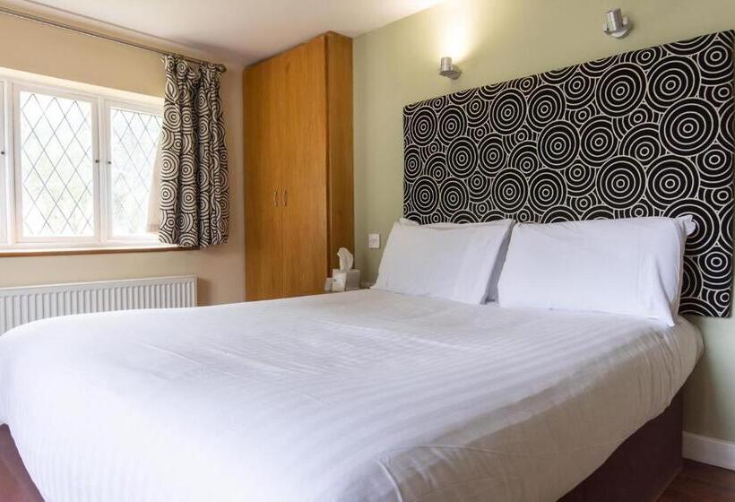 스탠다드 룸, Great Hallingbury Manor & Lodges