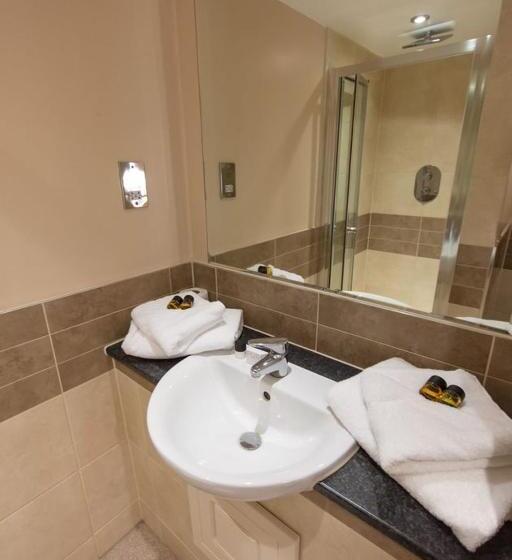 스탠다드 룸, Great Hallingbury Manor & Lodges