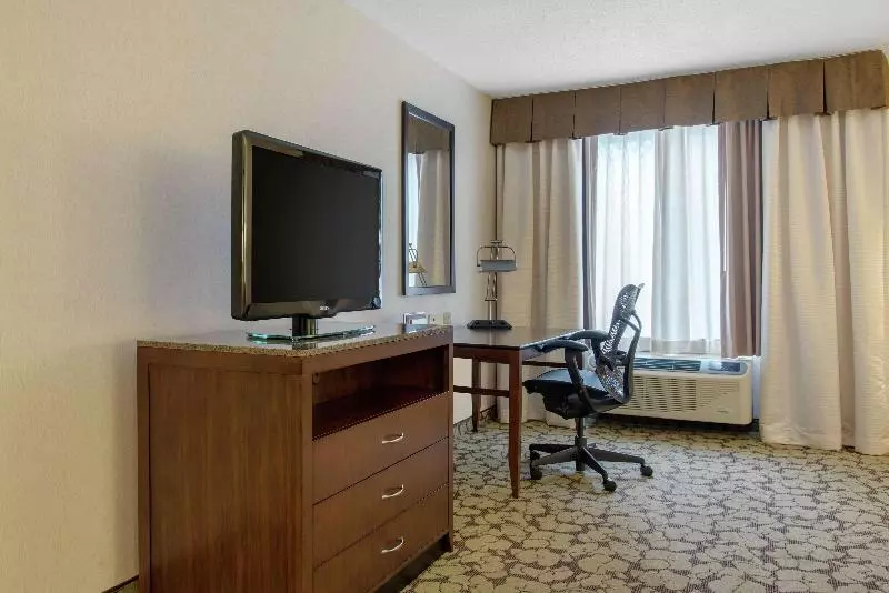 اتاق استاندارد با تخت بزرگ, Hilton Garden Inn Portland Airport