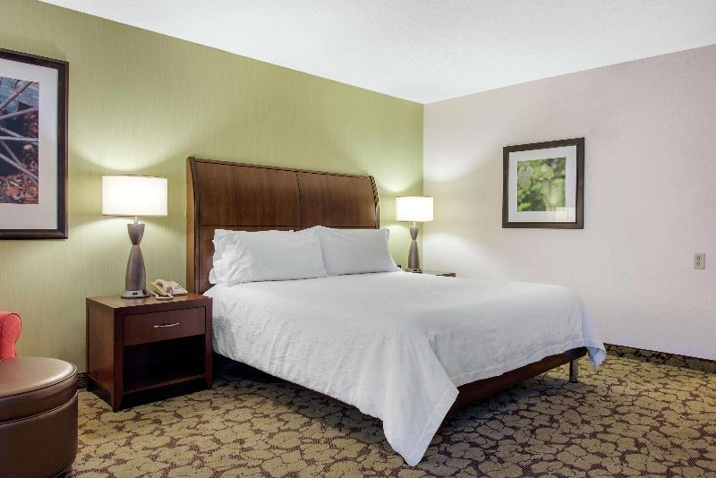Стандартный Номер Кровать Кинг, Hilton Garden Inn Portland Airport