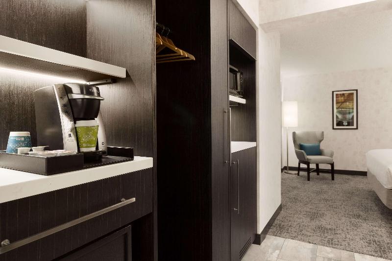 带大床的套房, Hilton Garden Inn Washington Dc Downtown