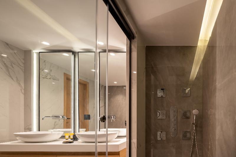 סוויטה נוף לים, Ikaros Beach, Luxury Resort & Spa   Adults Only