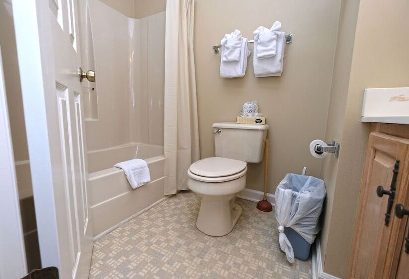 וילה עם 4 חדרי שינה, Litchfield Beach & Golf Resort