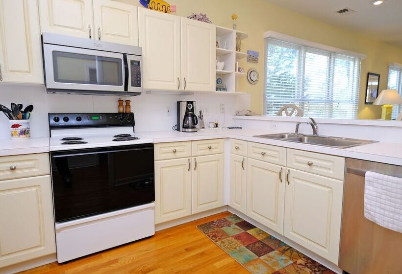 וילה בת 3 חדרי שינה, Litchfield Beach & Golf Resort