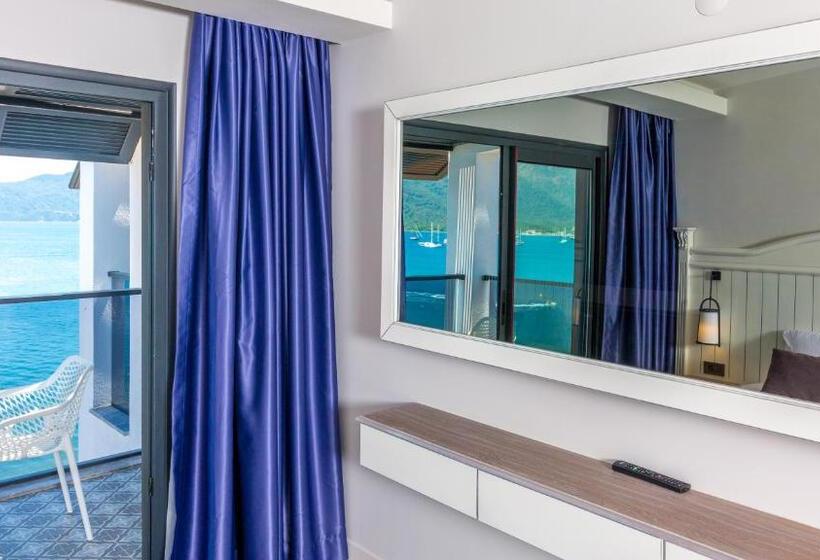 اتاق لوکس با چشمانداز دریا, Marmaris Beach