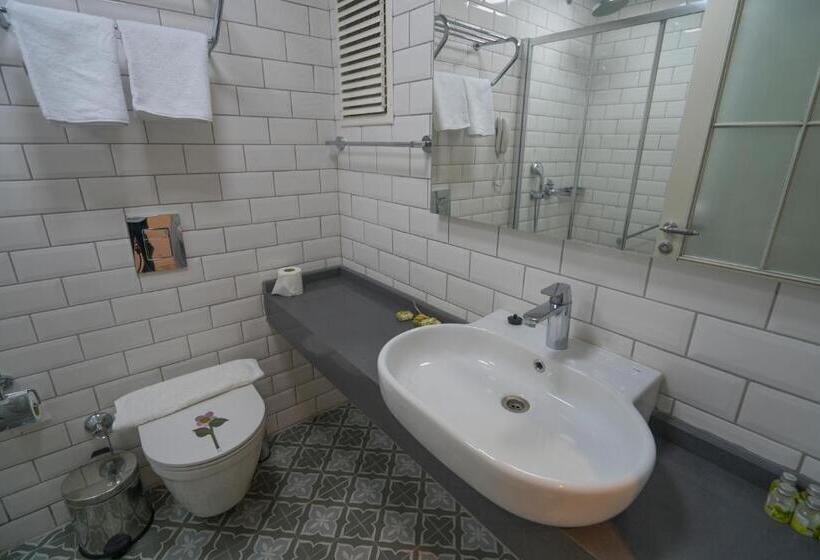 اتاق سه نفره دلوکس با چشمانداز دریا, Marmaris Beach