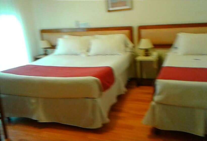 חדר סטנדרט לשלושה, Mediterraneo