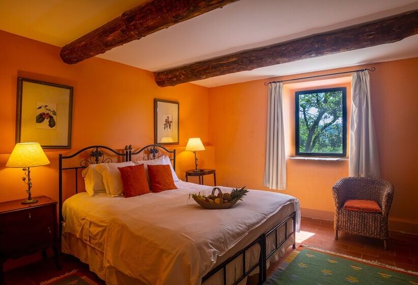 Полулюкс, Laticastelli Country Relais