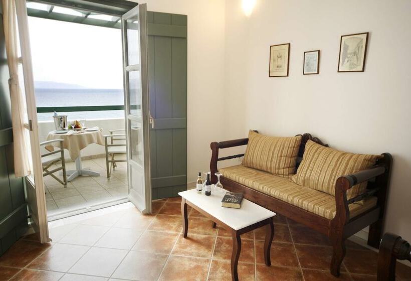 高级套房带海景, Saint George