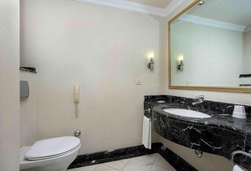 سوییت لوکس, Simena Comfort