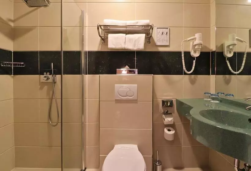 اتاق اکونومی, Xo Hotels Blue Square