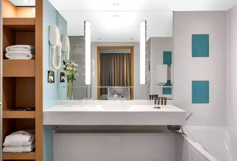 Executive Room, Novotel Istanbul Zeytinburnu