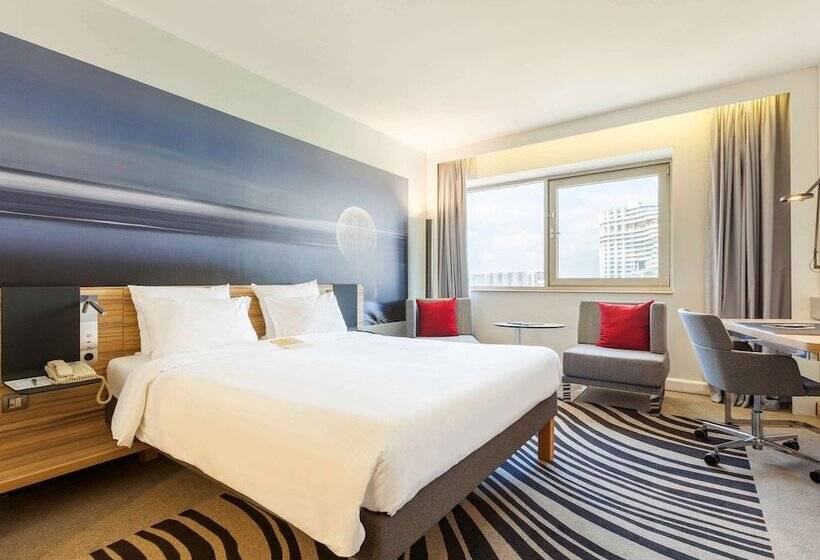 Superior Room, Novotel Istanbul Zeytinburnu
