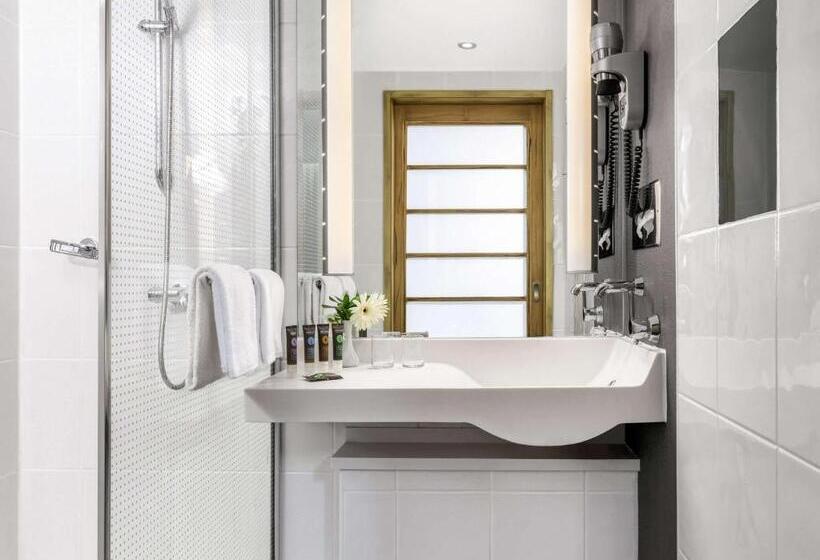 Superior Room, Novotel Istanbul Zeytinburnu