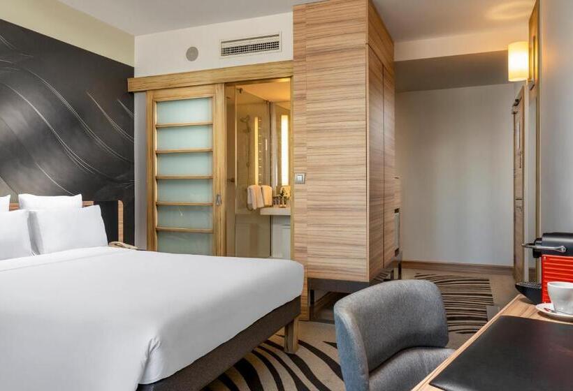 Executive Room, Novotel Istanbul Zeytinburnu