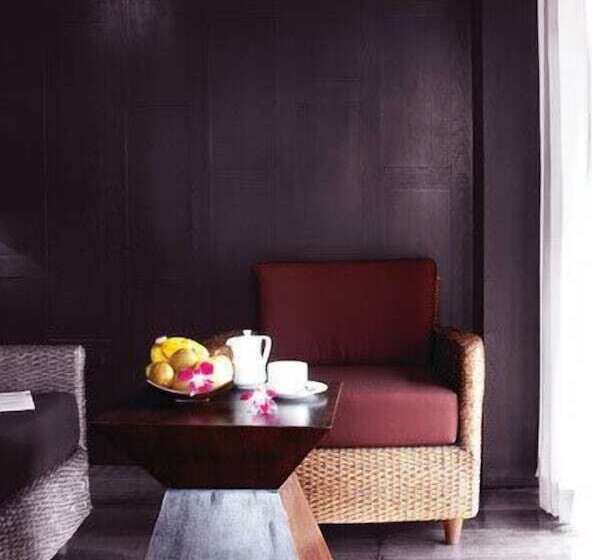 סוויטת ג'וניור, Takolaburi Cultural Resort