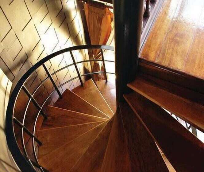 סוויטה משפחתית, Takolaburi Cultural Resort