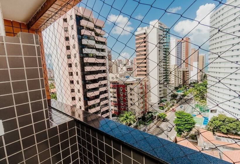 חדר סטנדרט לארבעה, D8 Hotel Express