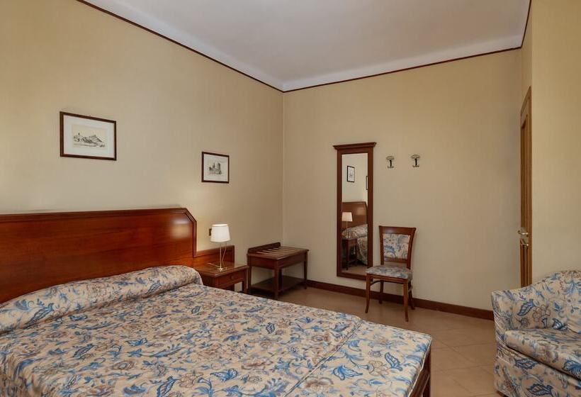 스탠다드 싱글 룸, Albergo Reggio