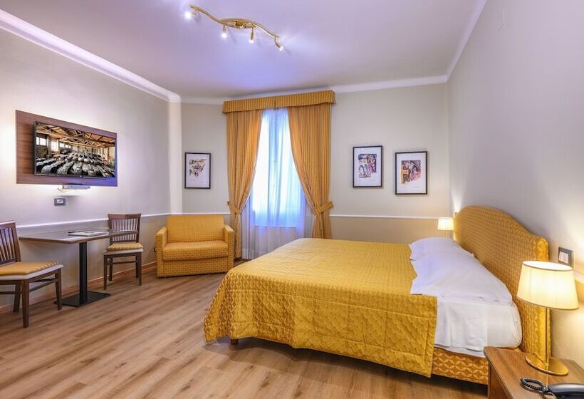 استودیوی استاندارد, Albergo Reggio