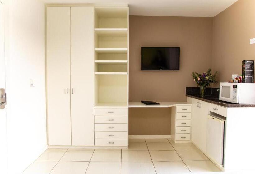 Quarto Deluxe, Bristol Upper Curitiba Alto Da Xv