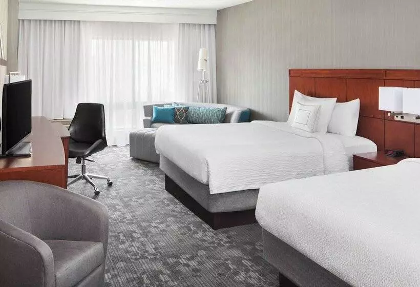 ２ダブルベッドのスタンダードルーム, Courtyard By Marriott Jersey City Newport