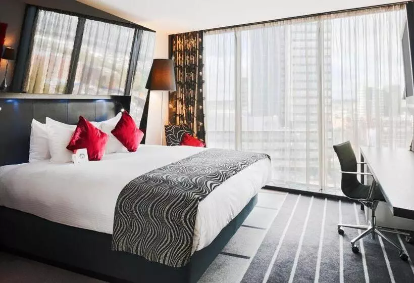 اتاق کلاب, Crowne Plaza Manchester City Centre, An Ihg