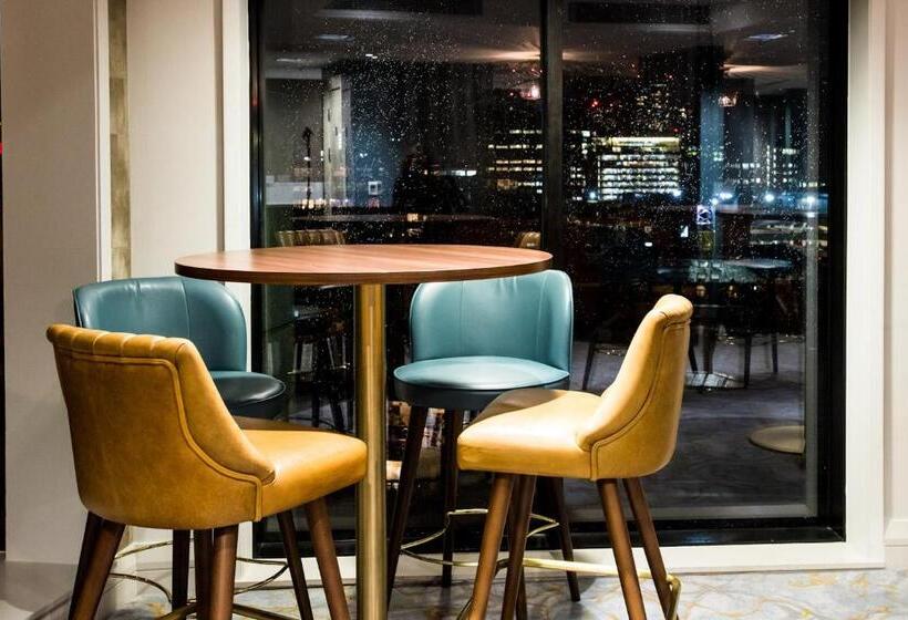 Номер Клуб, Crowne Plaza Manchester City Centre, An Ihg