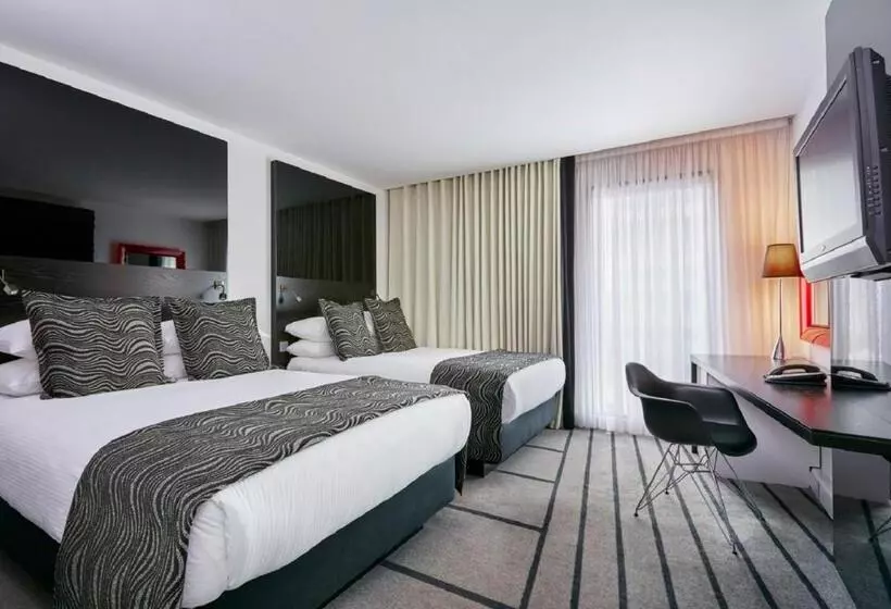 اتاق استاندارد با 2 تخت دوبل, Crowne Plaza Manchester City Centre, An Ihg