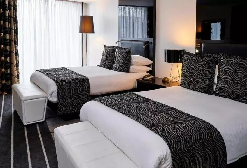 اتاق استاندارد با 2 تخت دوبل, Crowne Plaza Manchester City Centre, An Ihg