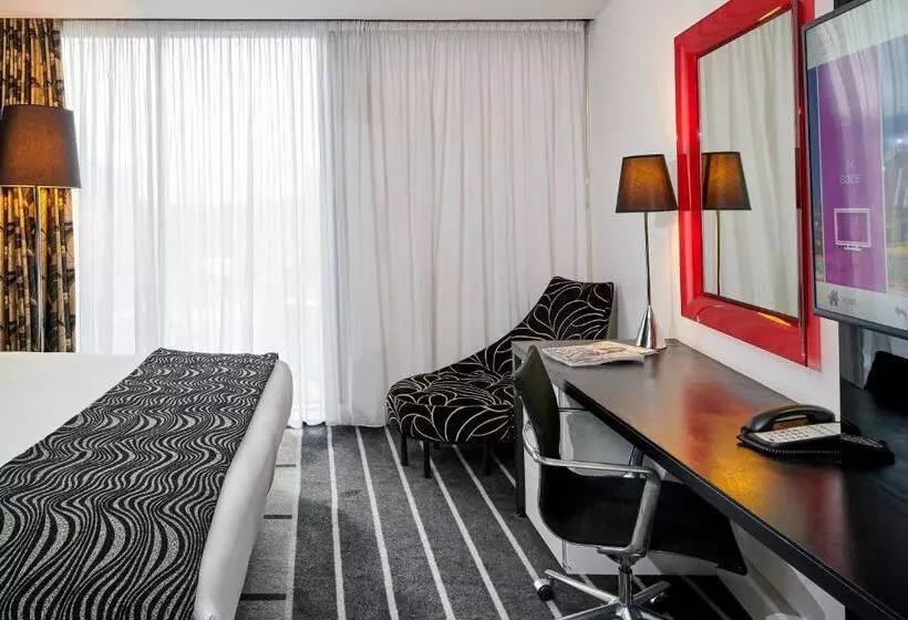 اتاق کلاب, Crowne Plaza Manchester City Centre, An Ihg