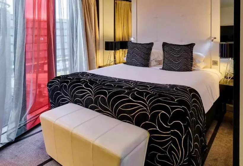 سوییت جونیور, Crowne Plaza Manchester City Centre, An Ihg