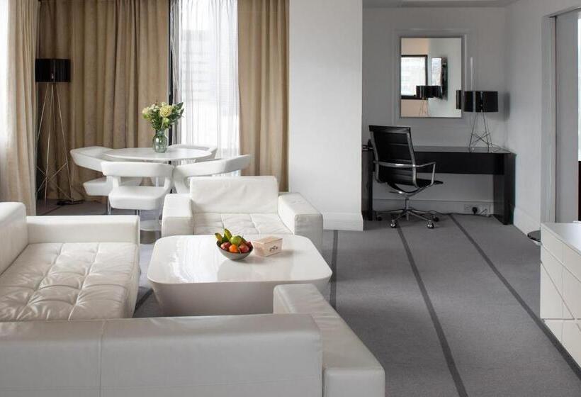 Президентский Люкс, Crowne Plaza Manchester City Centre, An Ihg