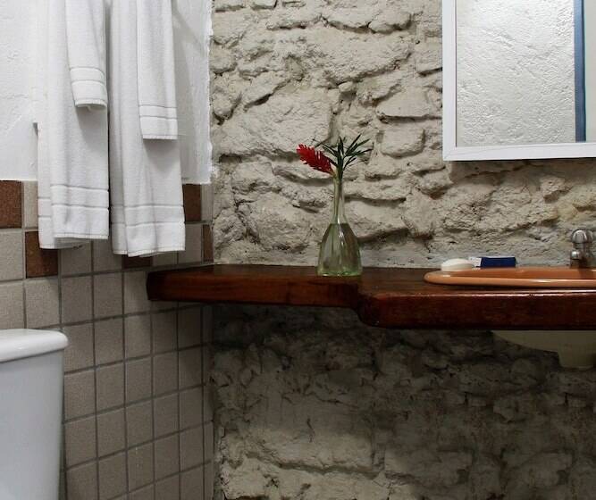 スーペリアトリプルルーム, Estalagem Porto Seguro