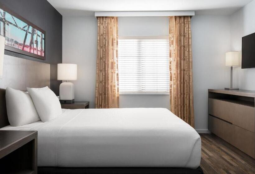 Mozgáskorlátozott Suite, Hyatt House Denver Tech Center