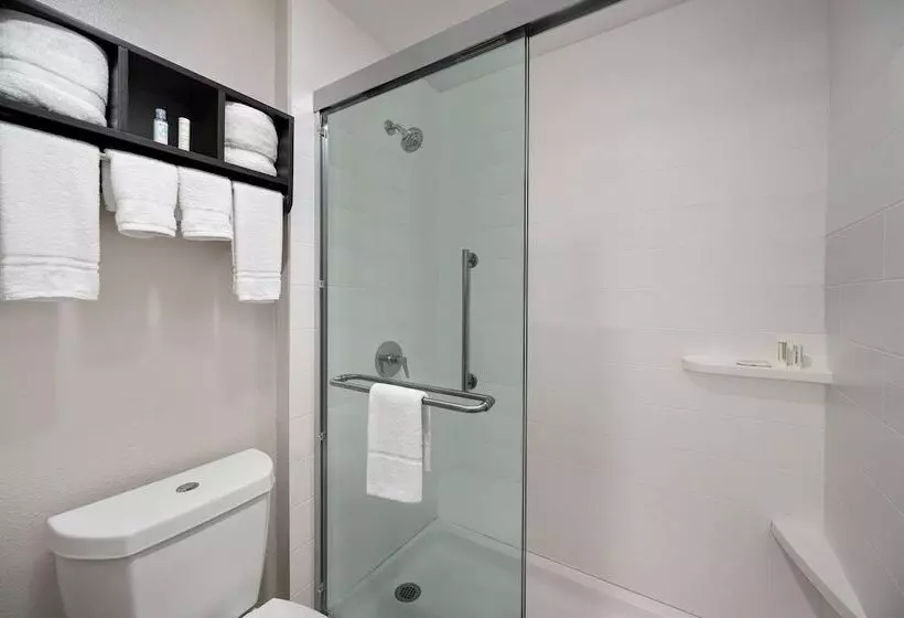 デラックスルーム, La Quinta Inn By Wyndham Columbus Dublin