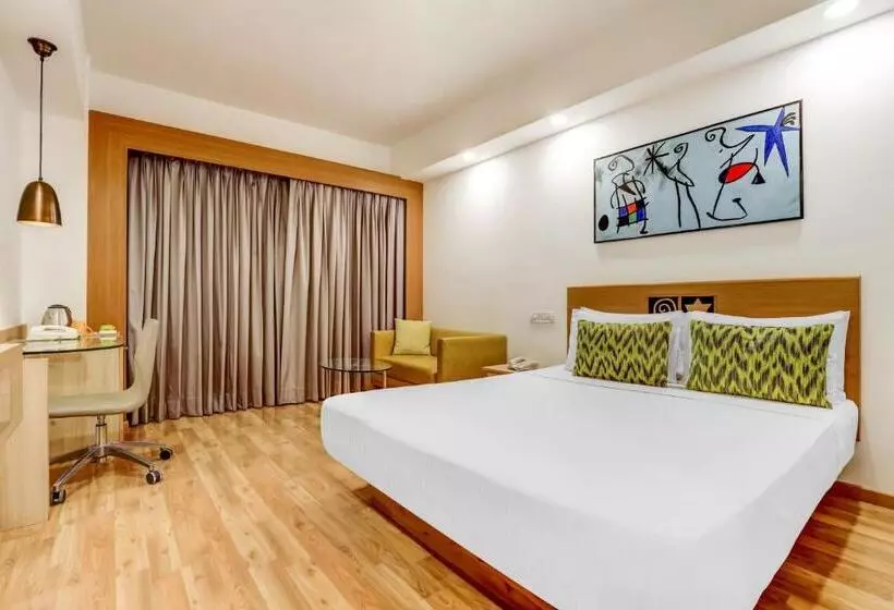 ビジネスルーム, Lemon Tree Hotel, Ahmedabad