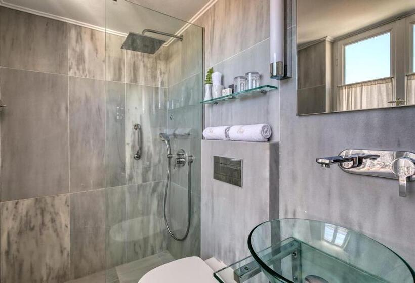 标准间, Leto Hydra