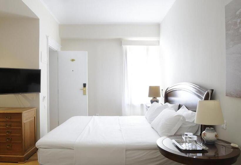 标准间, Leto Hydra