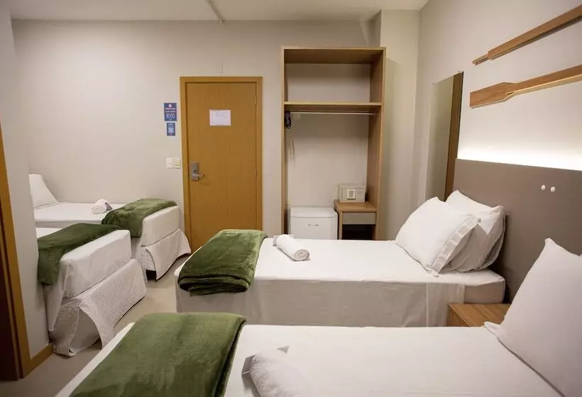 スタンダード４人部屋, Mar De Canasvieiras Hotel E Eventos