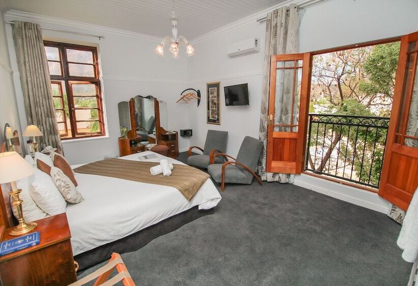 디럭스 룸, Montagu Country