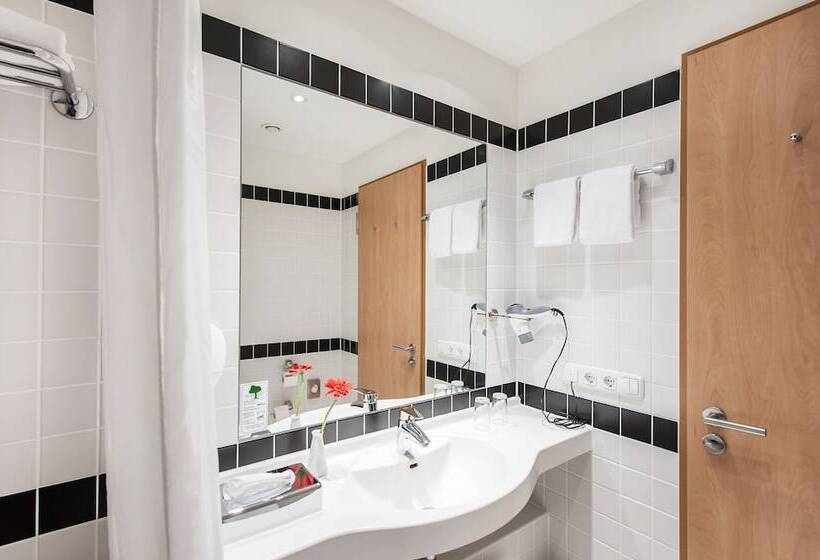 חדר סטנדרט יחיד, Premier Inn München City Ost