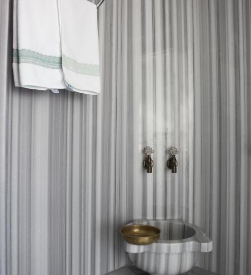 سوئیت پنت هاوس, Niles Istanbul