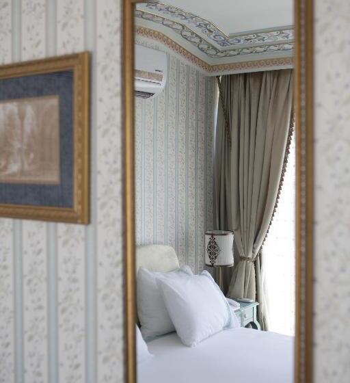 سوئیت پنت هاوس, Niles Istanbul